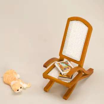 Rotango kėdės modelis Lengva miniatiūrinė miniatiūrinė kėdė Aukštas modeliavimas Miniatiūrinis rotango senovinis vienos kėdės modelis Scenos išdėstymas