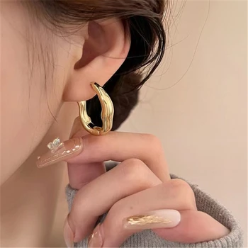 Netaisyklingas lankelis Auskarai Papuošalai Geometrinės formos auskarai Unikalūs paprasti ausų žiedai Metalinė puošmena stilingiems asmenims