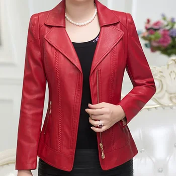 2023 Vidutinio amžiaus odinė striukė moterims Minkštas PU Dirbtinis odinis paltas Moteriškas ruduo Žiema Elegantiški viršutiniai drabužiai Oda Oversized