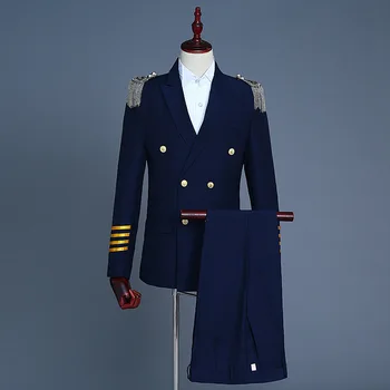 Vyriškas kapitono kostiumas, dvigubas krūtinės kostiumas, vakarinis puokštės peties ženklelis, karinė uniforma, performanso kostiumas, fotostudijos suknelė